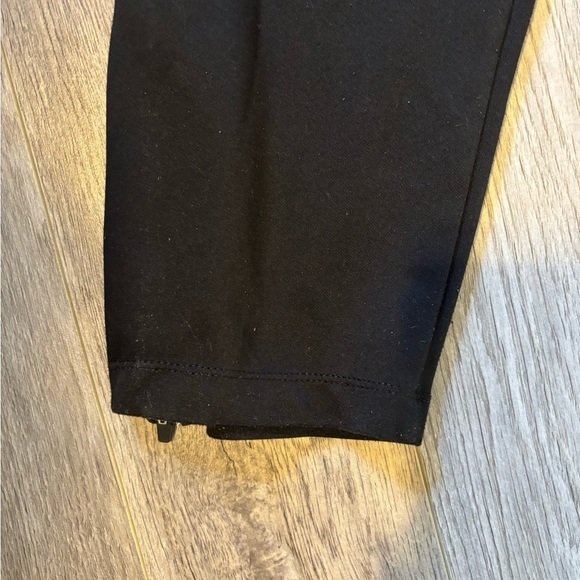 Reebok Black Joggers - Picture 9 of 10